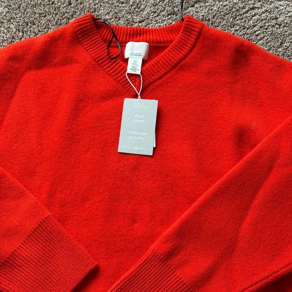 H&M Premium Wool Blend Vibrant Red Women's Sweaters NWT Szs‎ (XS & S )